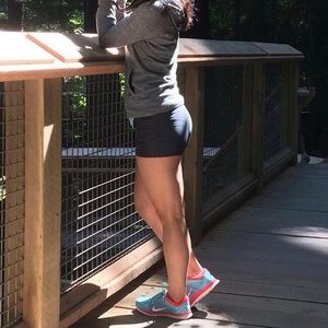 Nike Sneakers (Size 7.5)